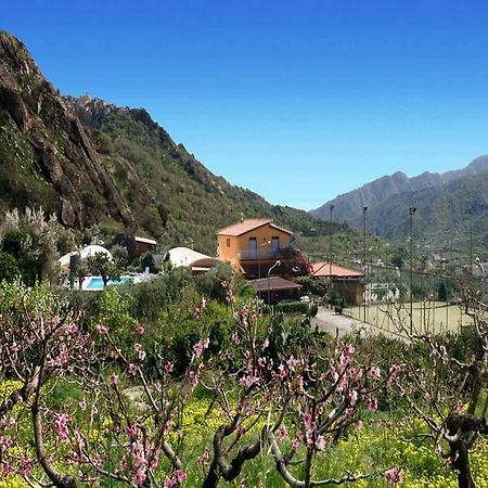 Agriturismo Ghiritina Francavilla di Sicilia Exterior photo