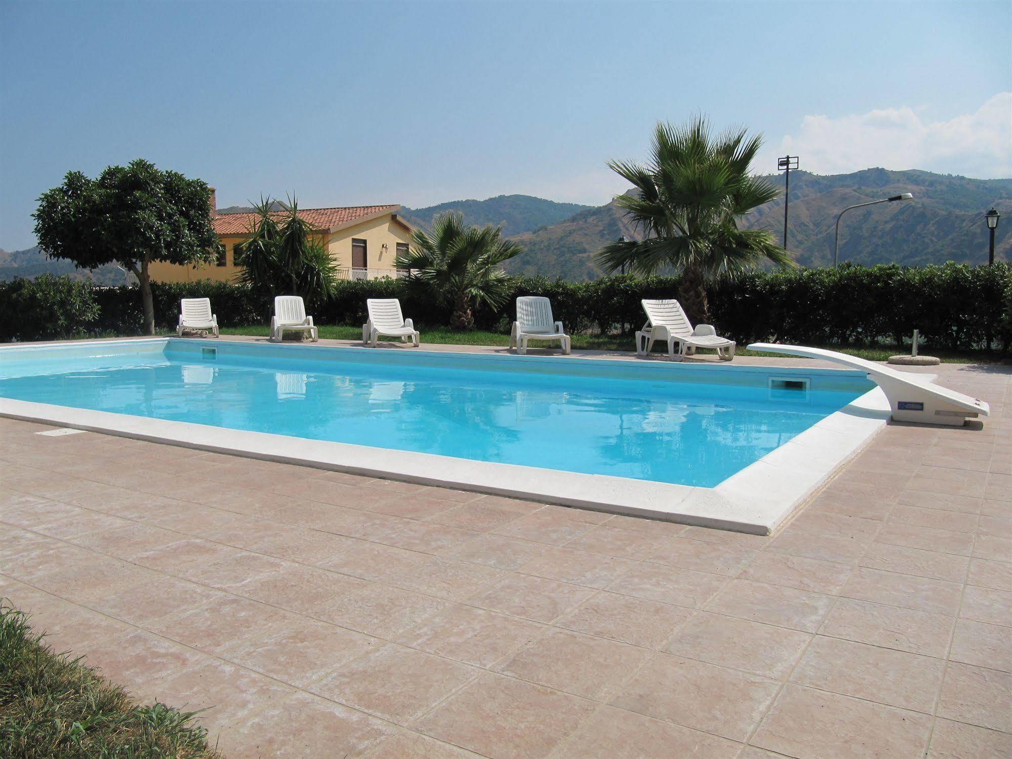 Agriturismo Ghiritina Francavilla di Sicilia Exterior photo